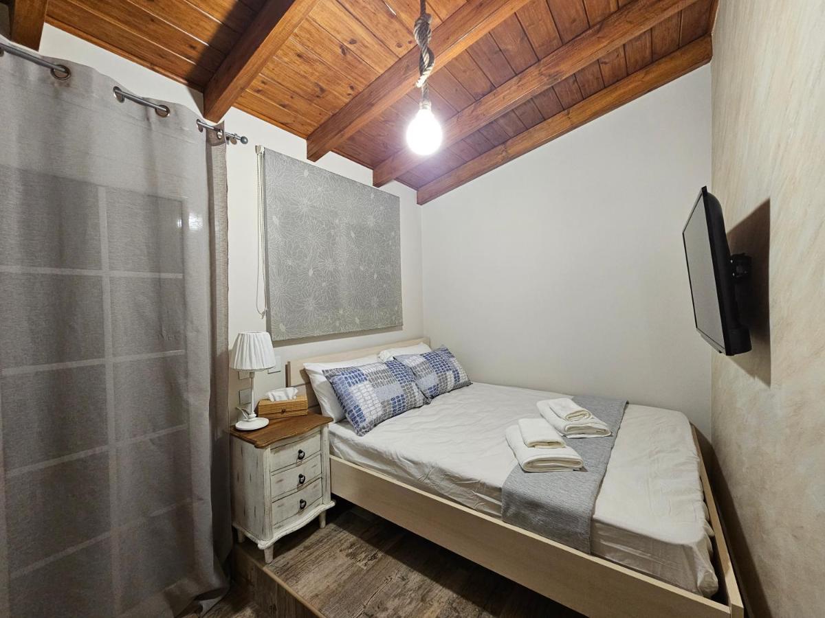 Athens Timeless Escape Apartment ภายนอก รูปภาพ